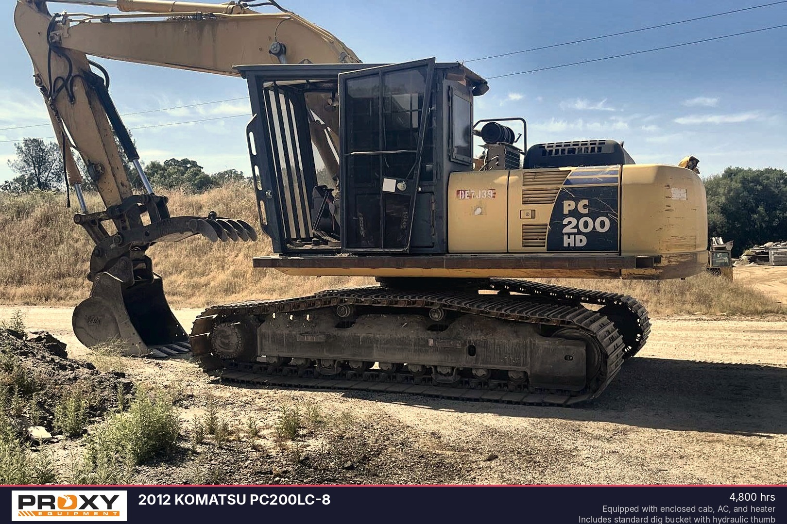 2012 KOMATSU PC200LC-8 in Fresno, CA