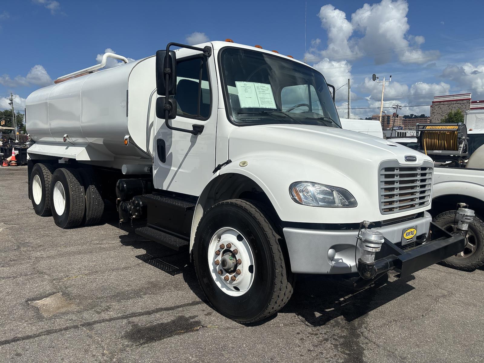 2018 FREIGHTLINER BUSINESS CLASS M2 106 in Birmingham, AL
