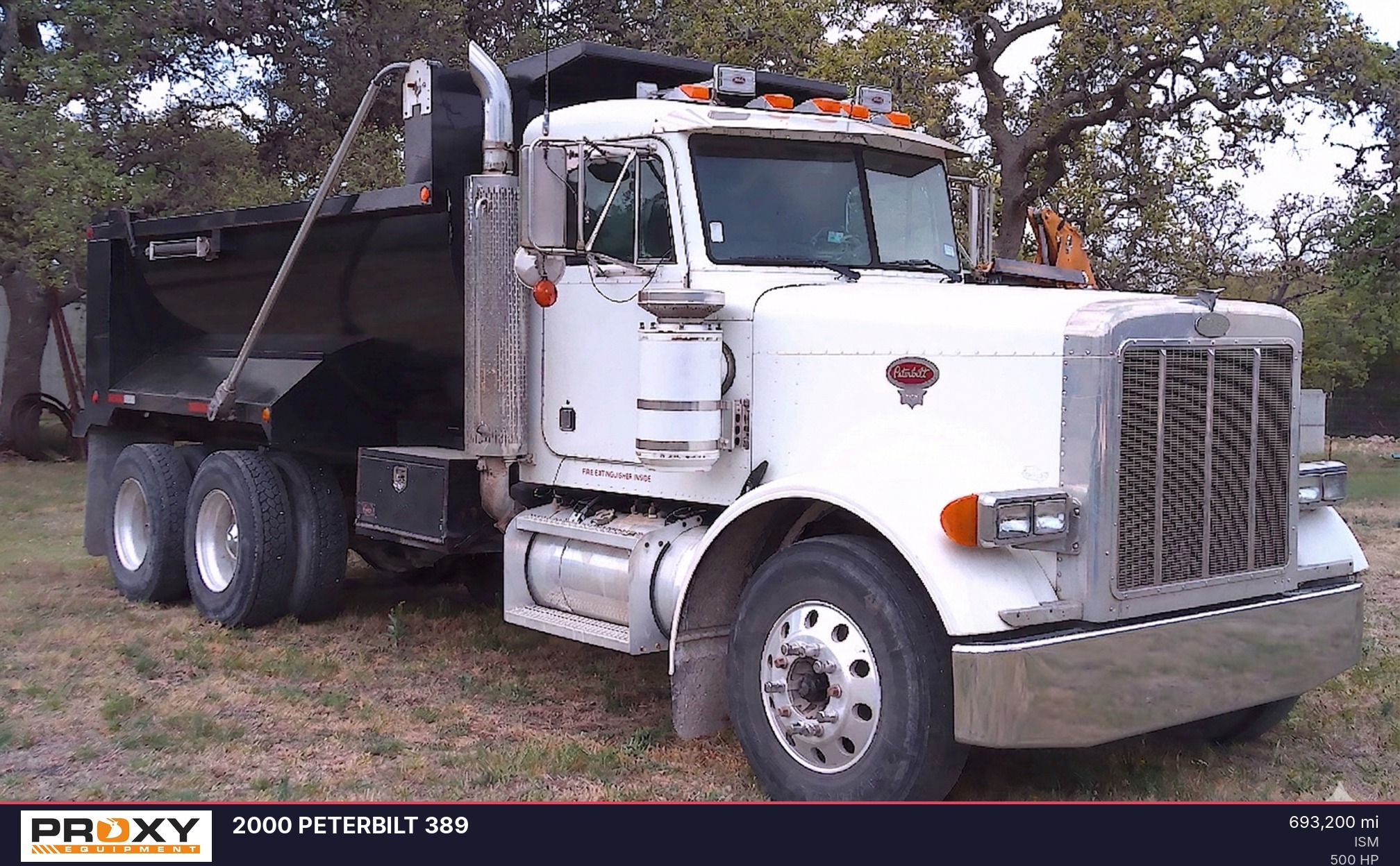 2000 PETERBILT 389 in San Antonio, TX