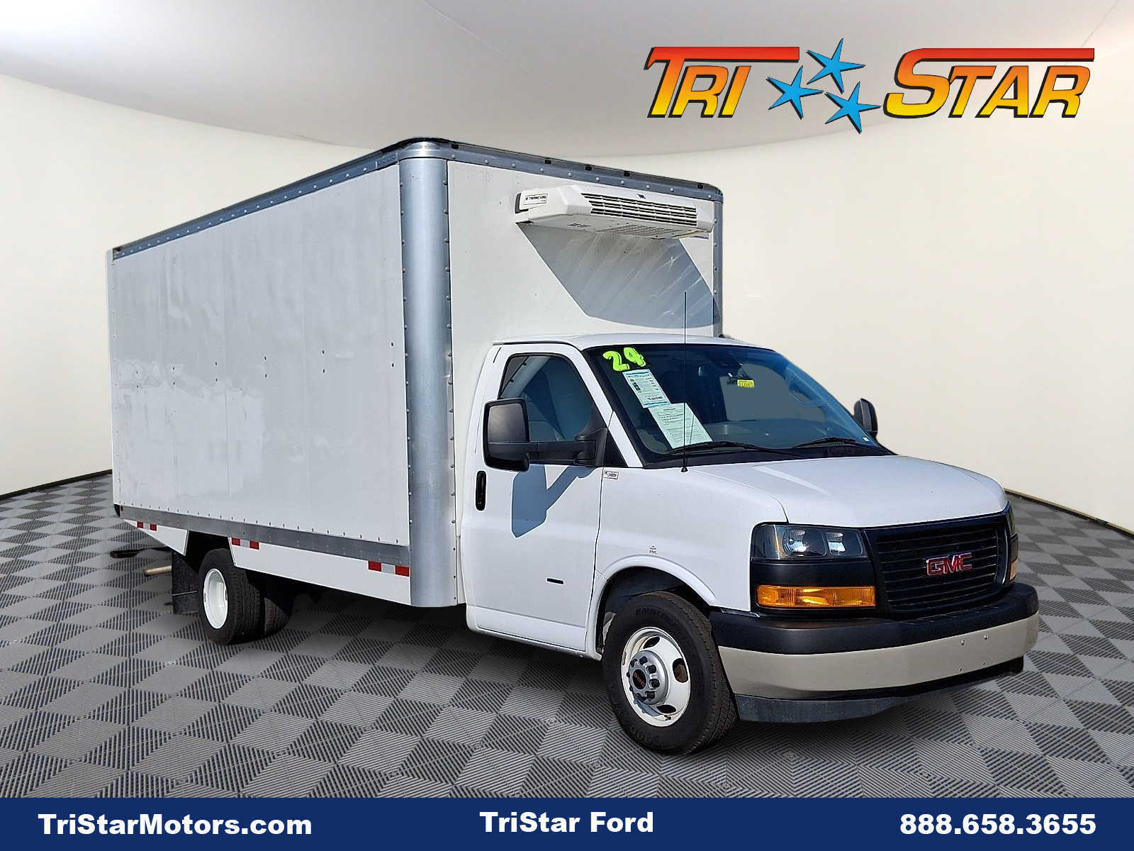 2024 GMC SAVANA in West Blairsville, PA