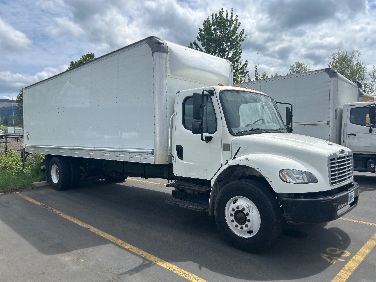 2020 FREIGHTLINER BUSINESS CLASS M2 106 in Coburg, OR