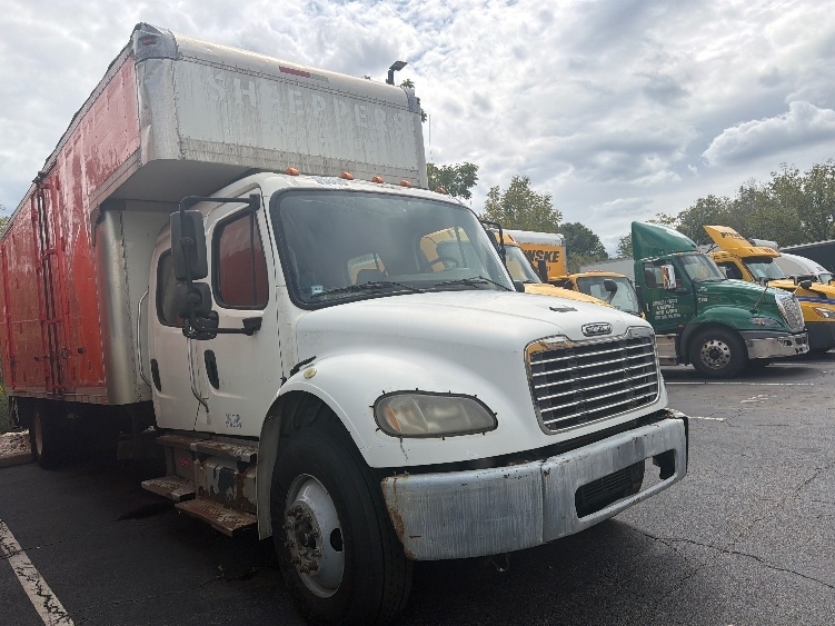 2013 FREIGHTLINER BUSINESS CLASS M2 106 in Parsippany, NJ