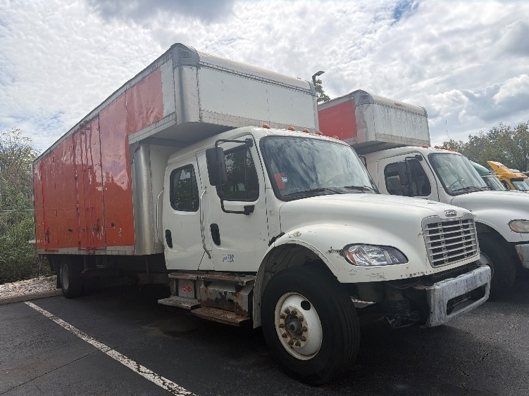 2013 FREIGHTLINER BUSINESS CLASS M2 106 in Parsippany, NJ
