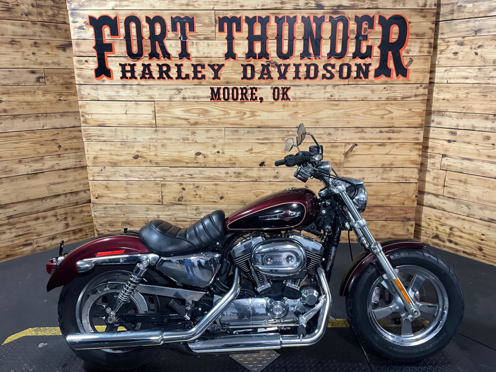 2015 Harley-Davidson Sportster 1200 Custom in Moore, OK