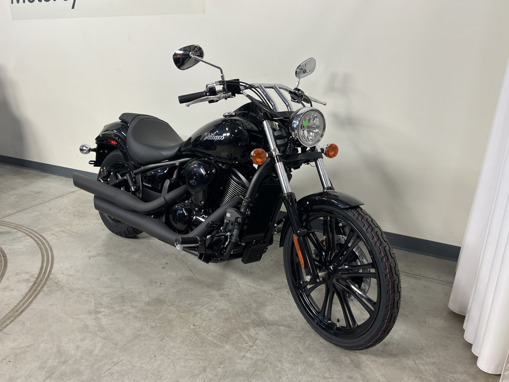 2026 Kawasaki Vulcan 900 Custom (VN900FTFAL) CUSTOM in Peninsula, OH
