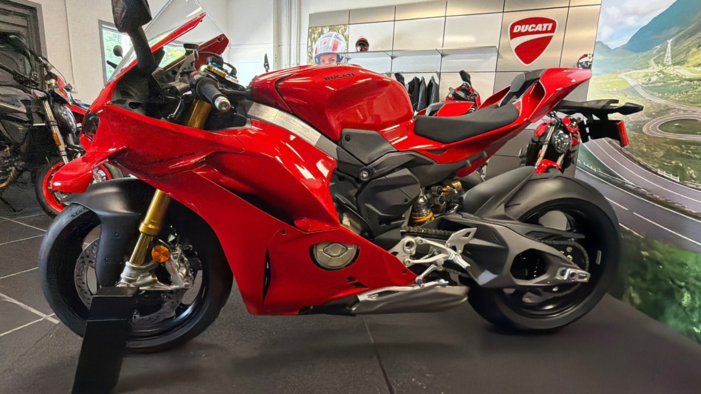 2026 Ducati Panigale V4 S V4 S in Knoxville, TN