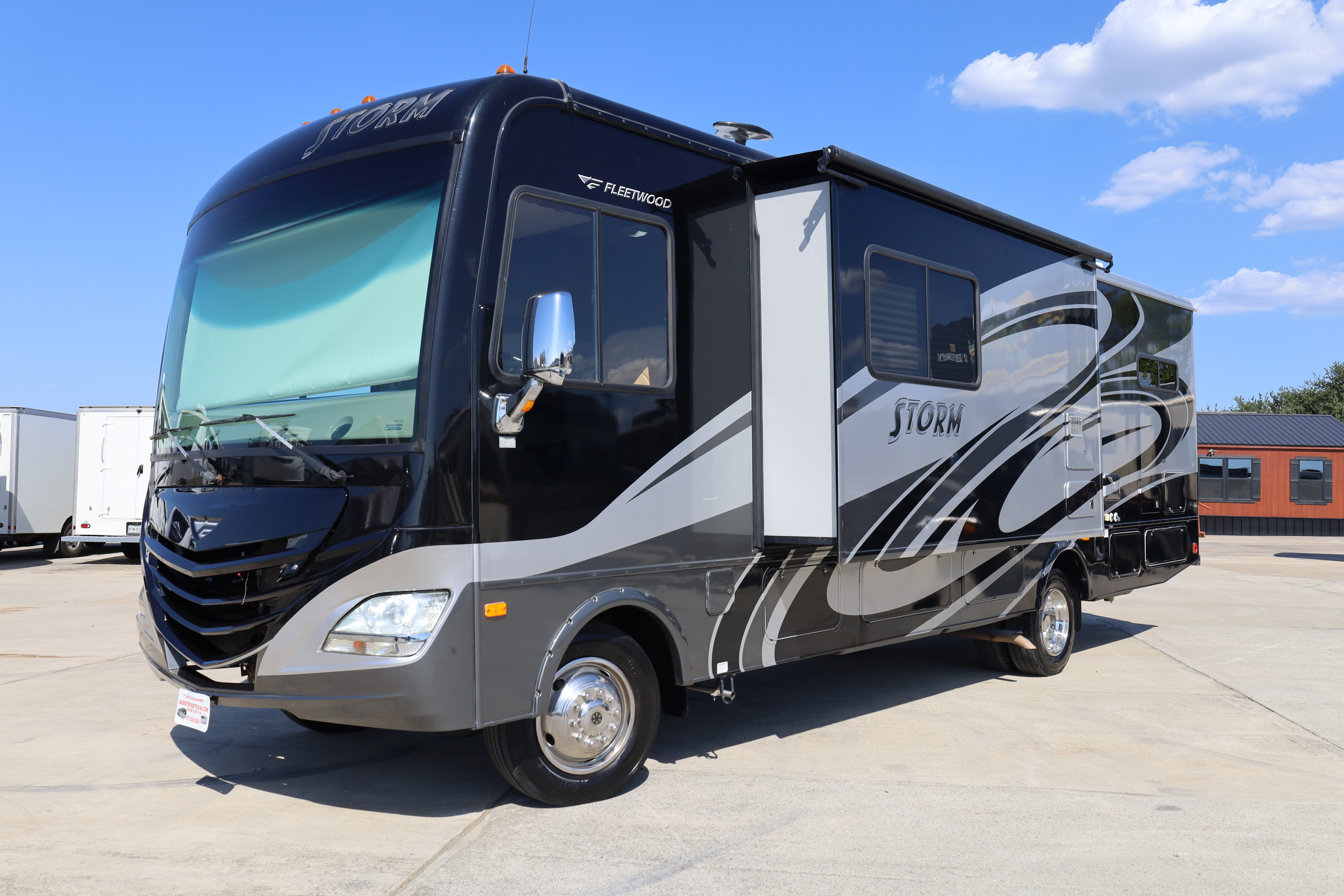 2013 Fleetwood Storm 32BH in royse city TX