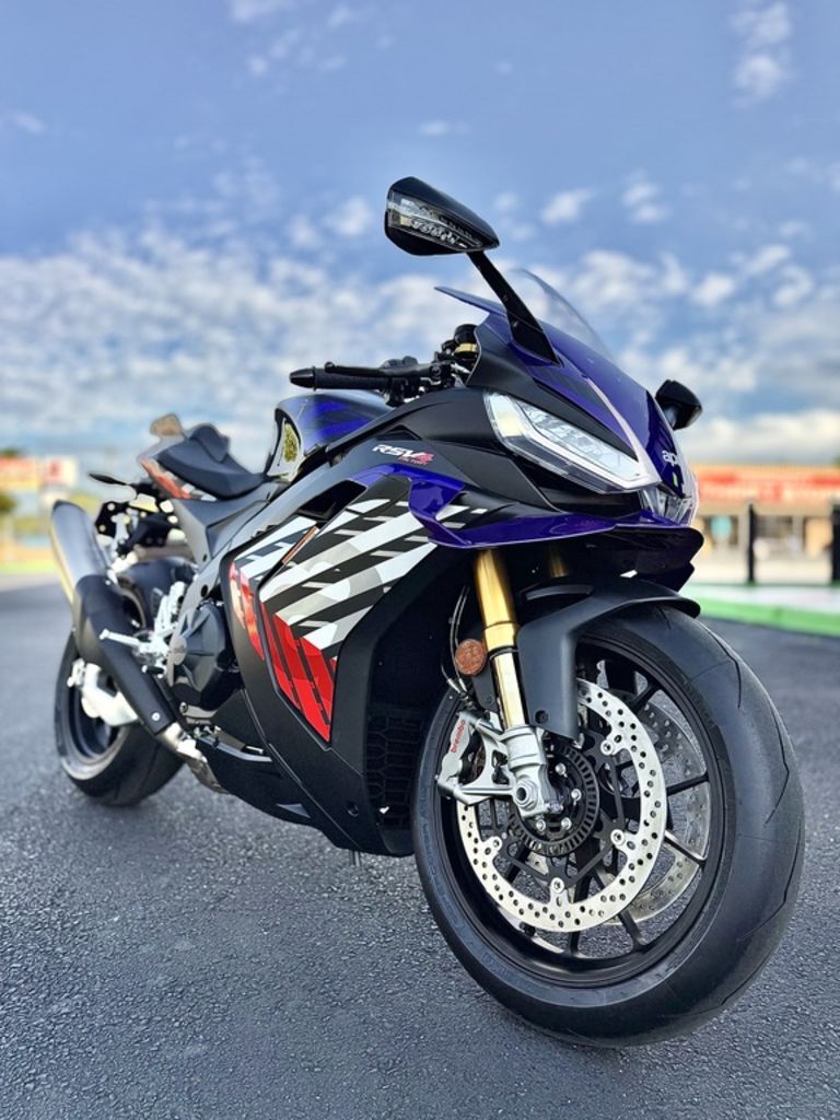 2027 Aprilia® RSV4 Factory 1100 FACTORY in Charlotte, NC