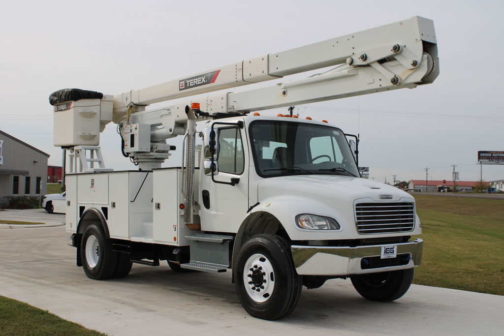 2020 Freightliner M2 / Terex TC55-MH in Bryan, TX