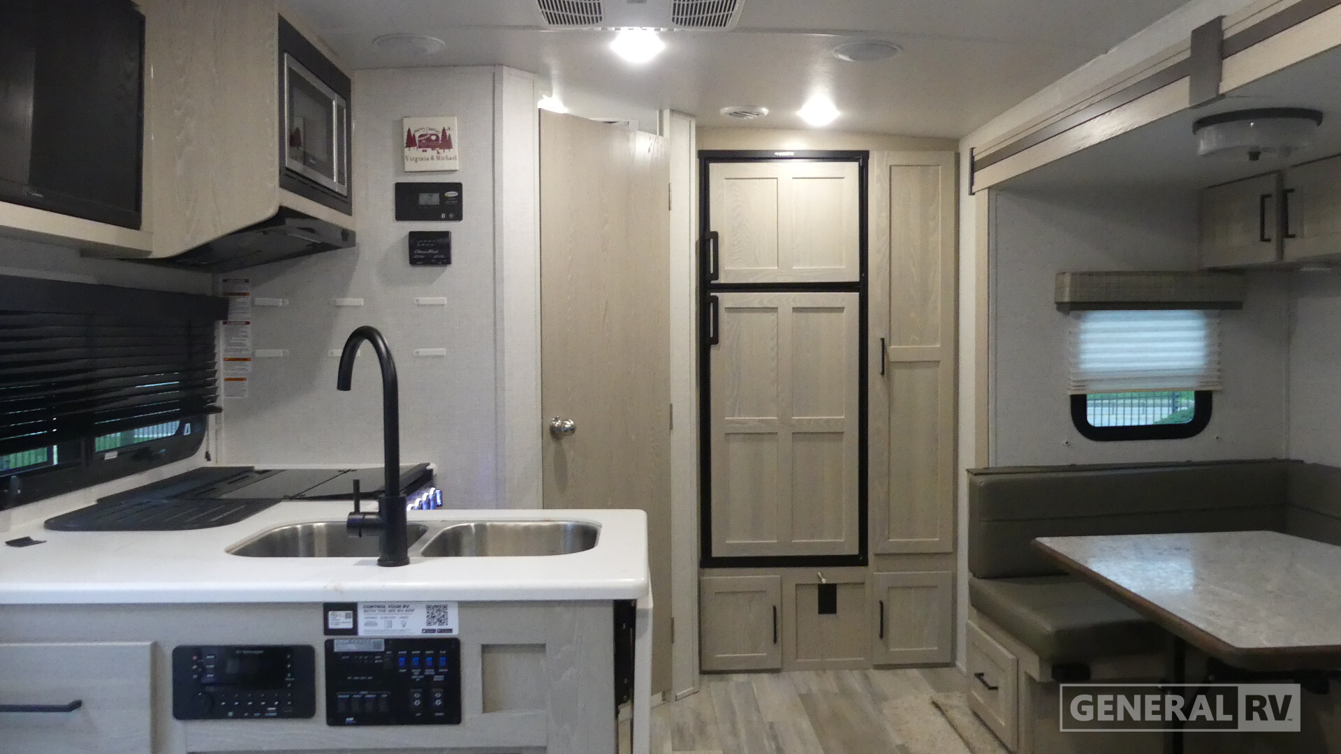 2021 Forest River FLAGSTAFF MICRO LITE 21DS in west chester PA
