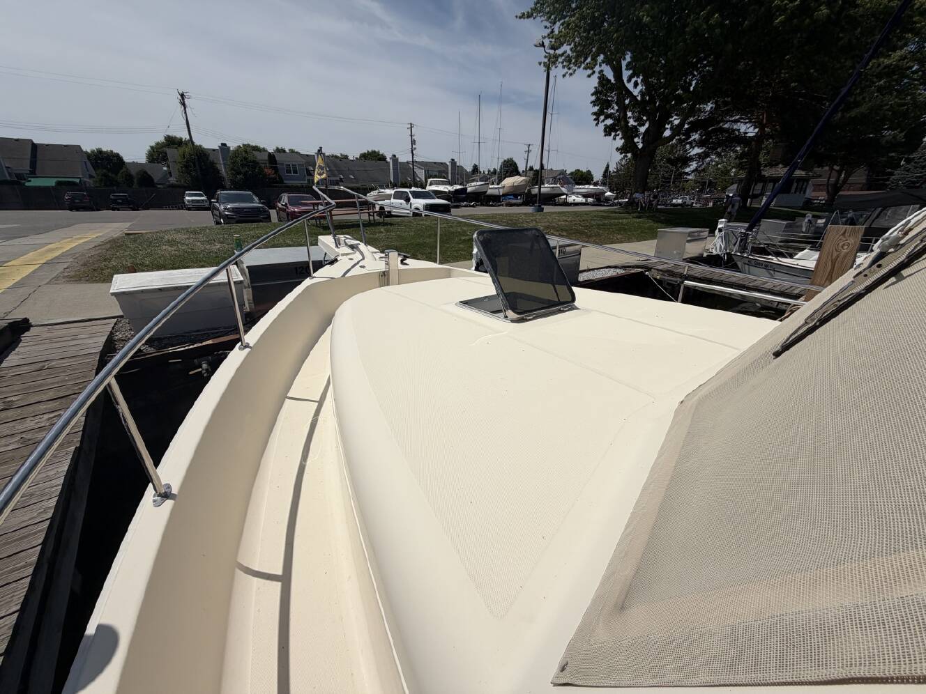 A photo of this 2006 Mainship 34 Trawler