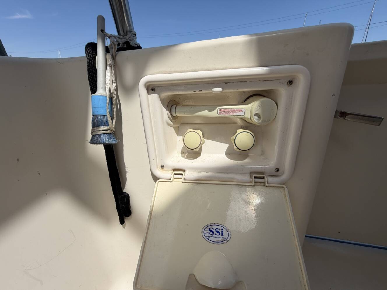 A photo of this 2006 Mainship 34 Trawler