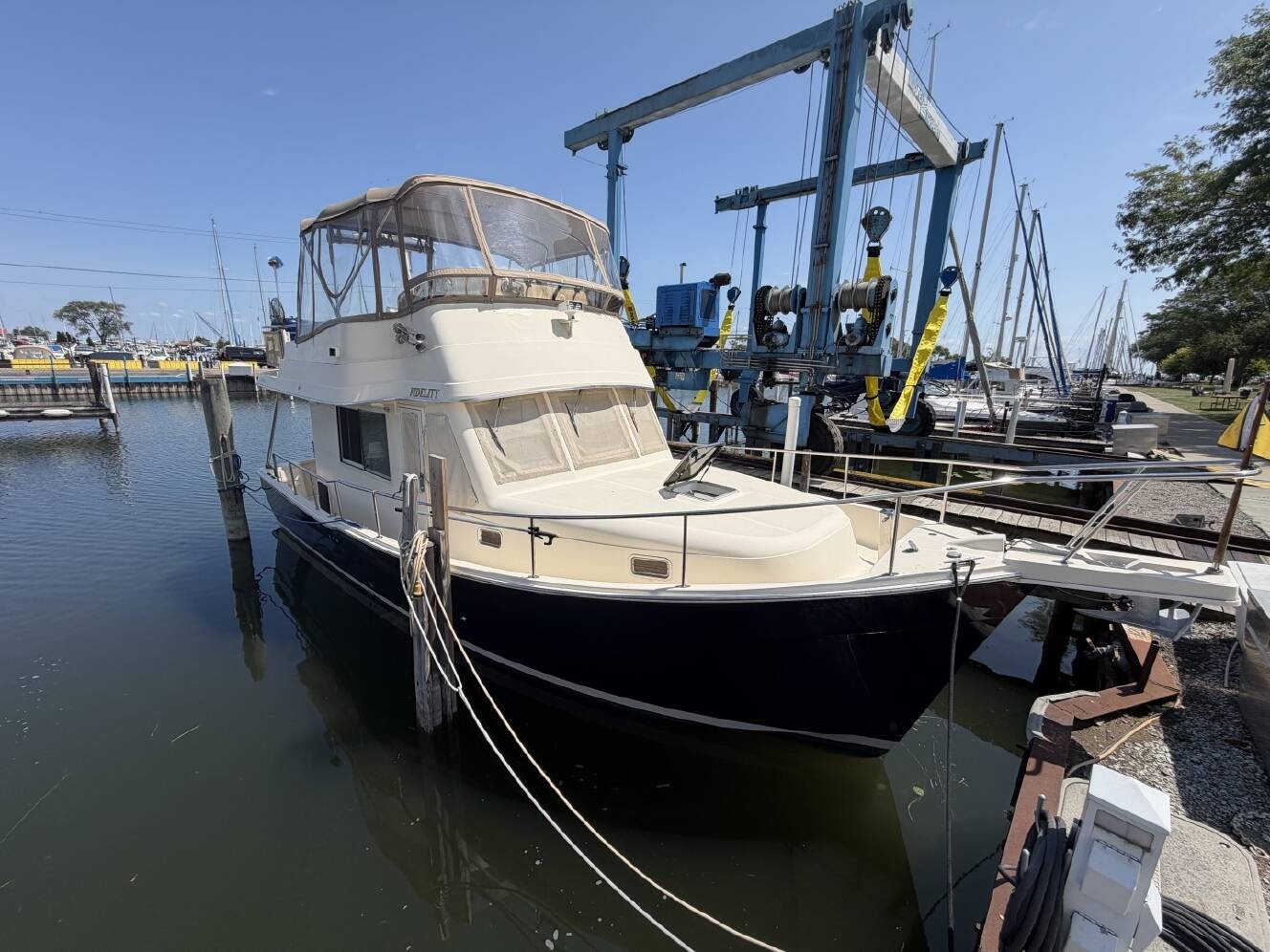 A photo of this 2006 Mainship 34 Trawler
