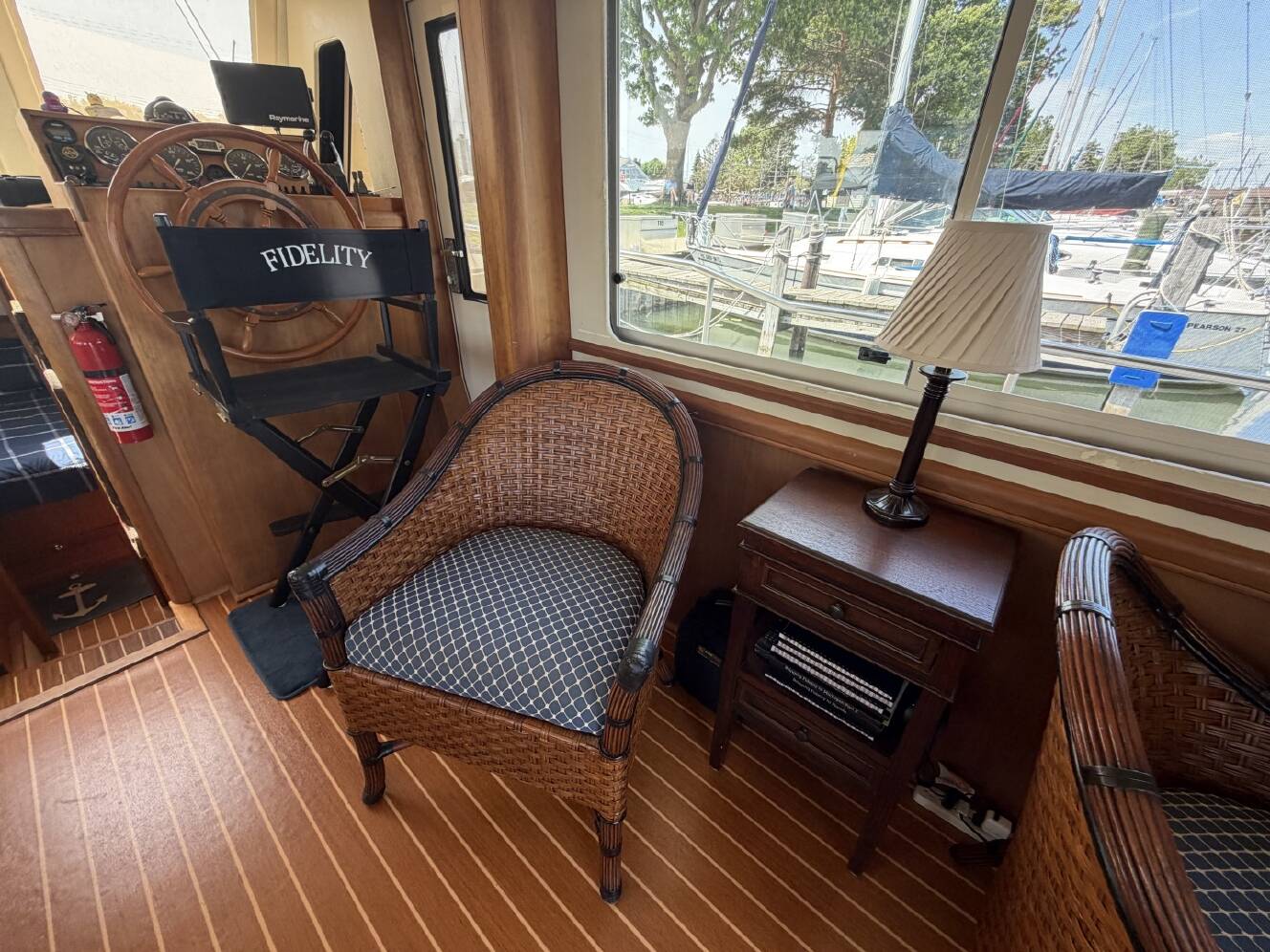 A photo of this 2006 Mainship 34 Trawler