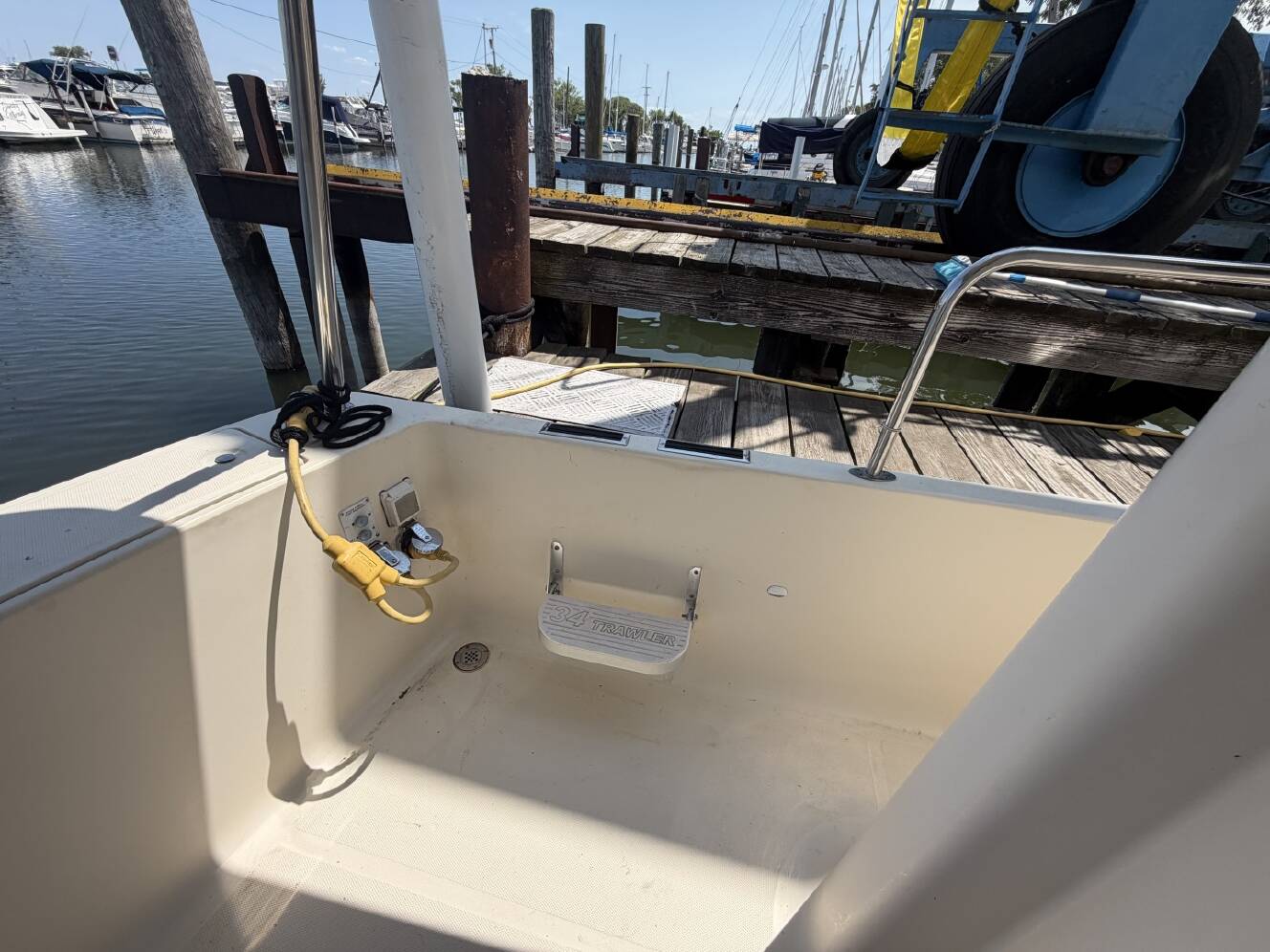 A photo of this 2006 Mainship 34 Trawler