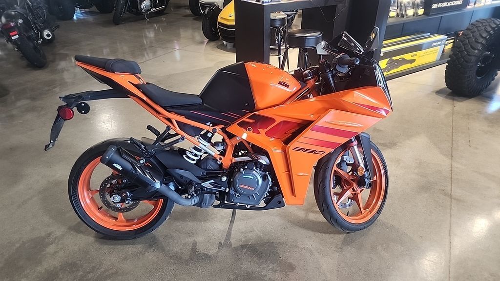 2024 KTM RC 390 390 in Roanoke, VA