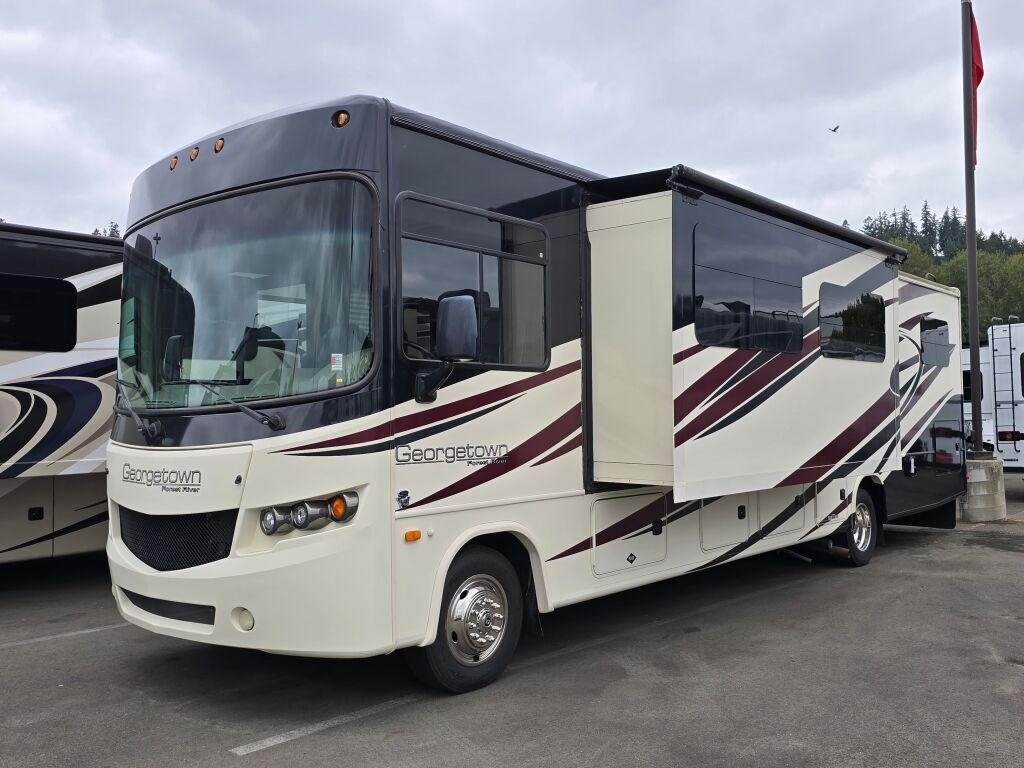 2015 Forest River Georgetown 351DS in sumner WA