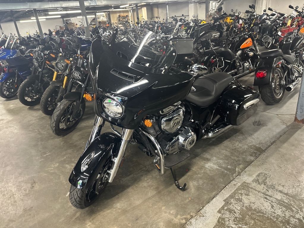 2024 Indian Motorcycle® Chieftain® Black Metallic in Augusta, ME