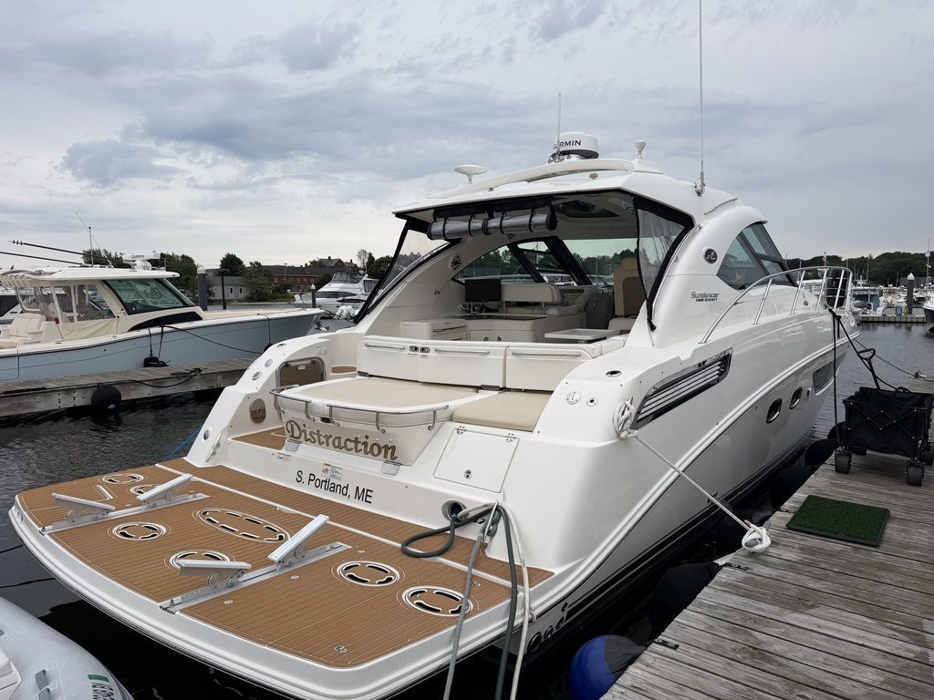 2013 Sea Ray 470 SUNDANCER in south portland ME
