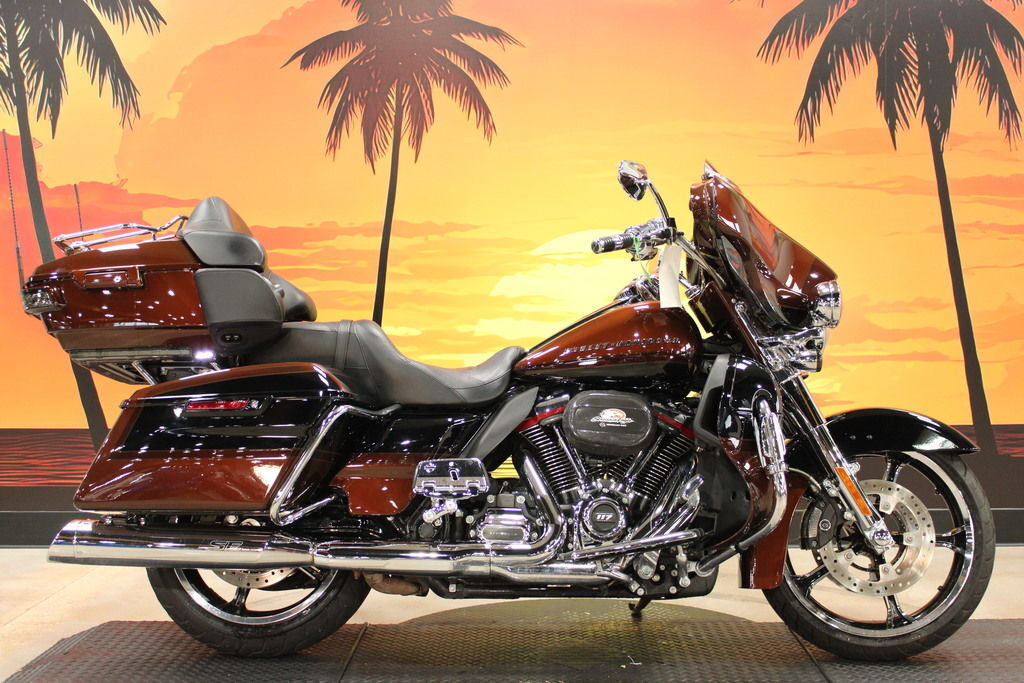 2019 Harley-Davidson® FLHTKSE - CVO Limited CVO LIMITED in Ormond Beach, FL