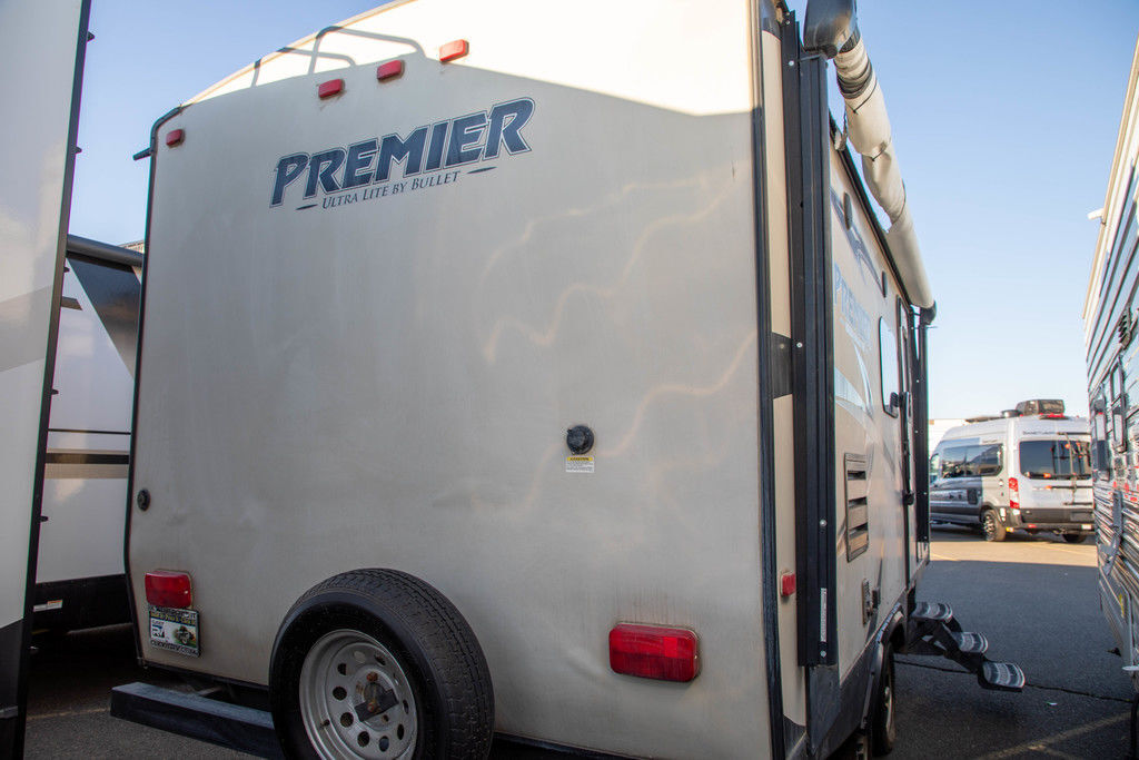 2015 Keystone Rv Premier Travel Trailer Premier 19FBPR in union gap WA