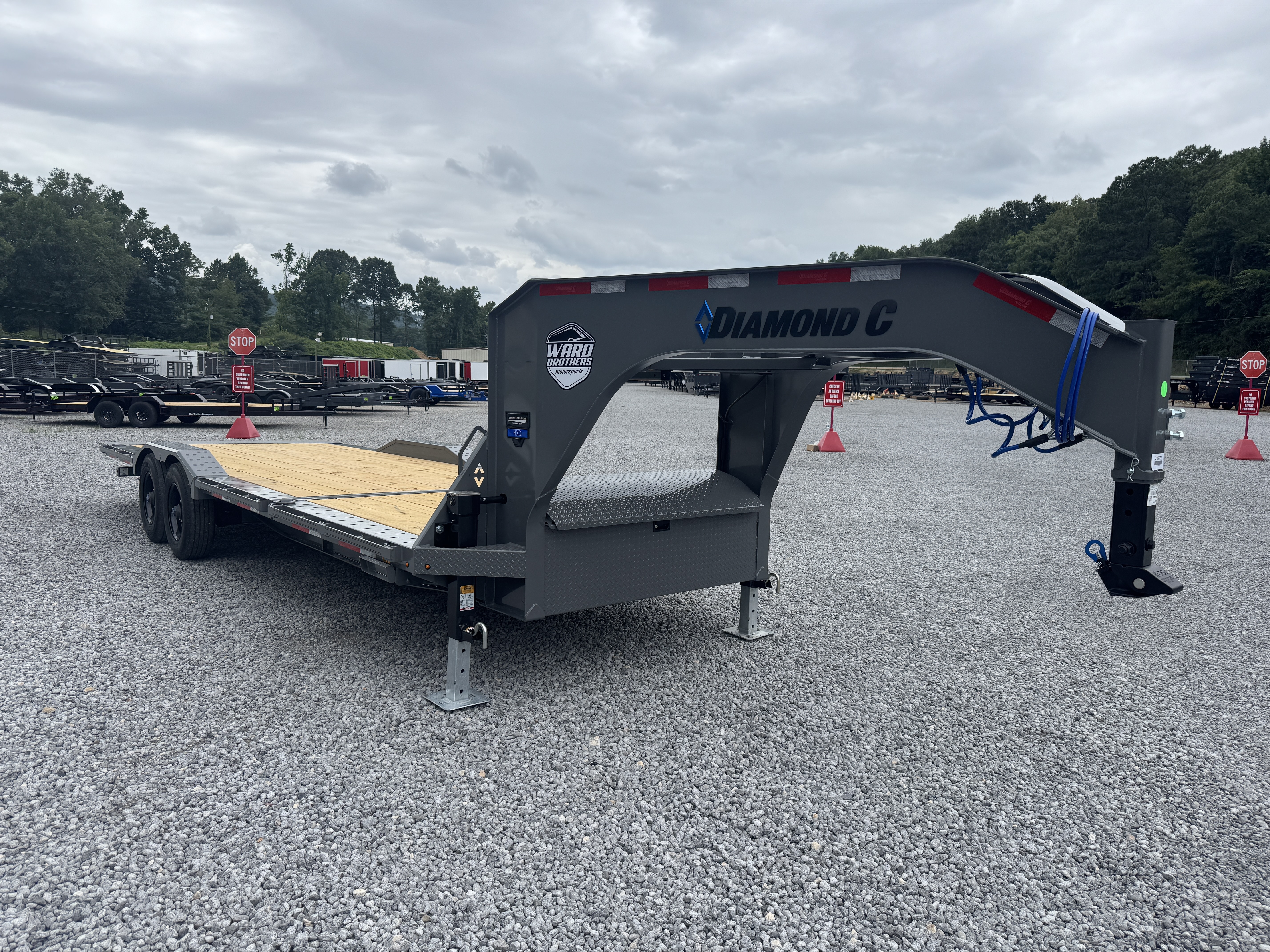 2026 Diamond C HXD210 24ft 23K Low Pro Gooseneck in Leeds, AL