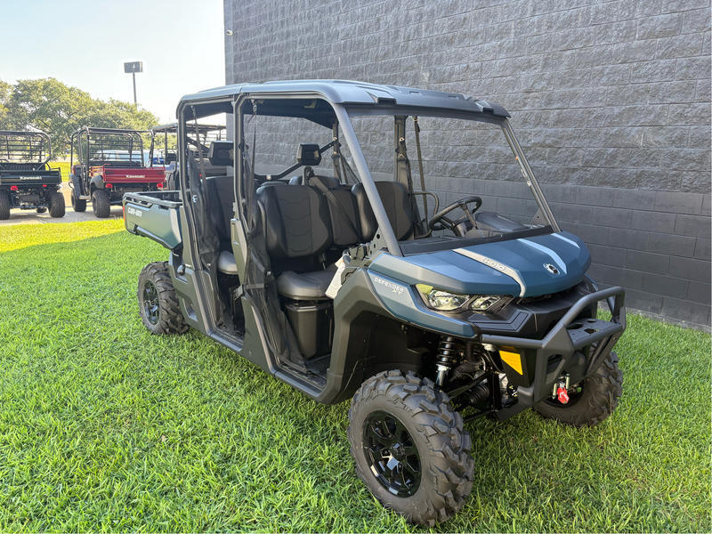2025 Can-Am Defender MAX HD10 XT HD10 in mobile AL