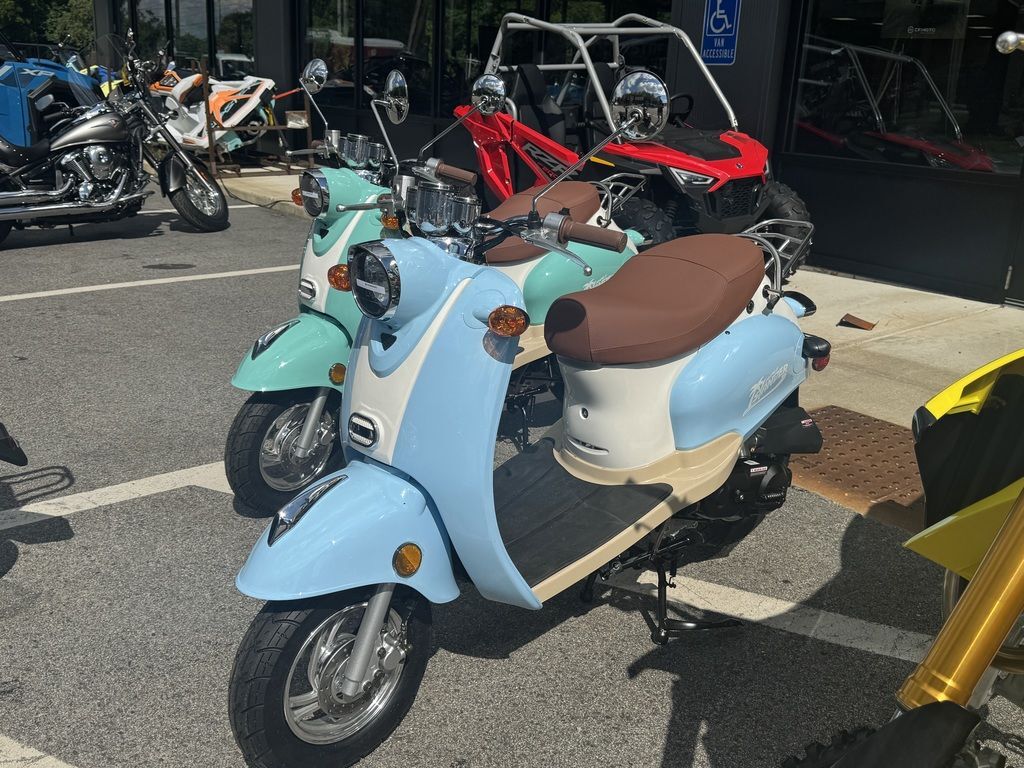 2026 Wolf Brand Scooters Wolf Islander BASE in Hampton Falls, NH
