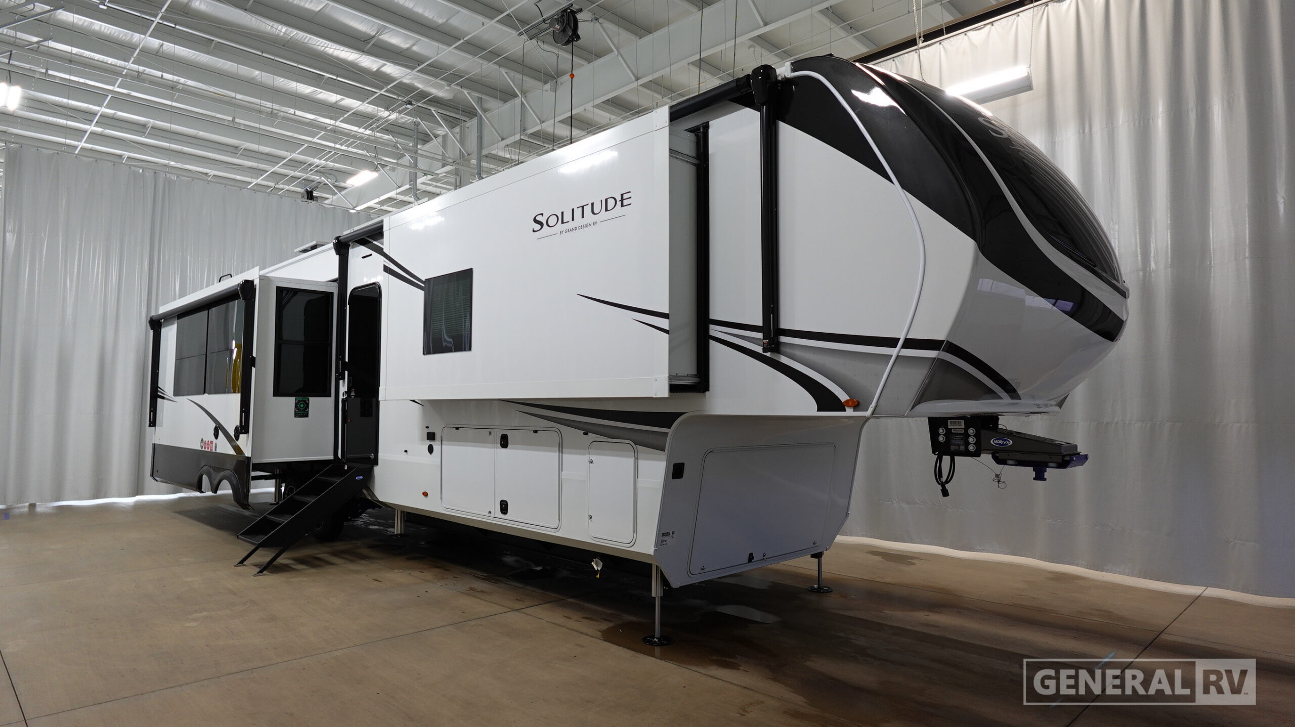 2027 Grand Design SOLITUDE 417KB in north canton OH
