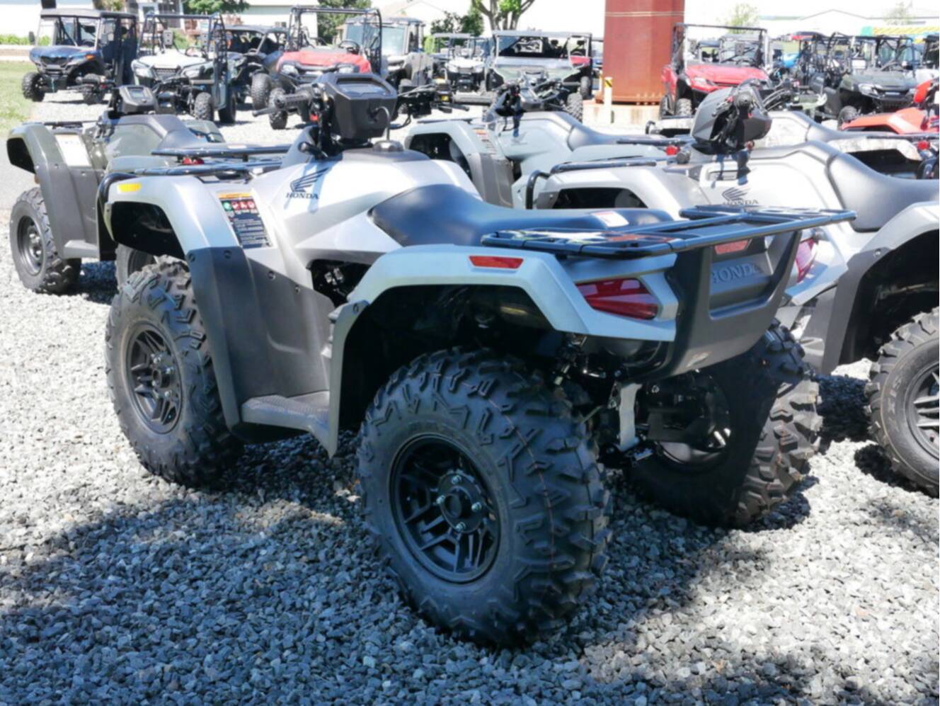 A photo of this 2026 Honda® FourTrax Rubicon 700 4x4 Automatic Matte Silver