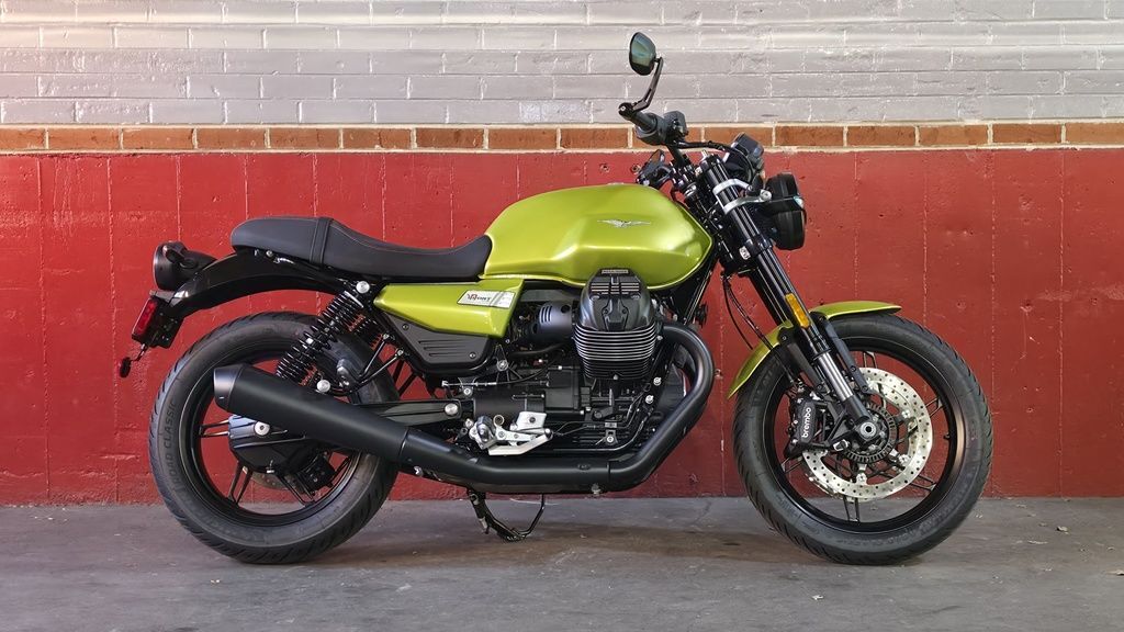 2027 Moto Guzzi V7 Sport SPORT in Denver, CO