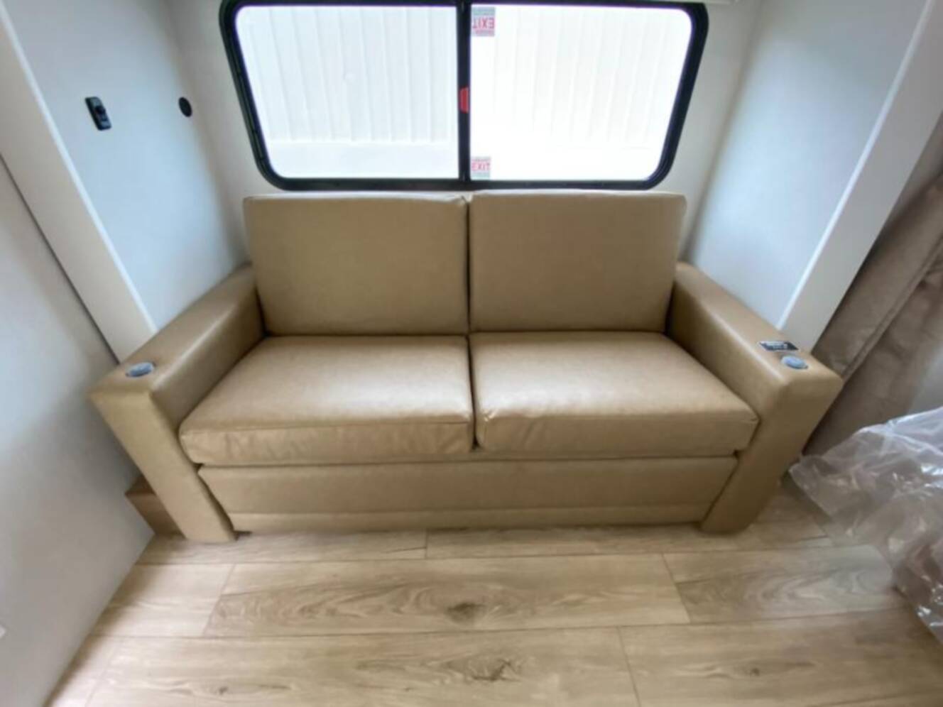A photo of this 2027 Winnebago Thrive 18FBS