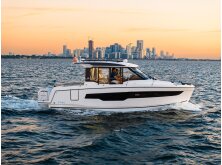 Jeanneau TH33 Preview image