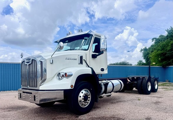 2024 Autocar DC-64R  For Refuse in Houston, TX