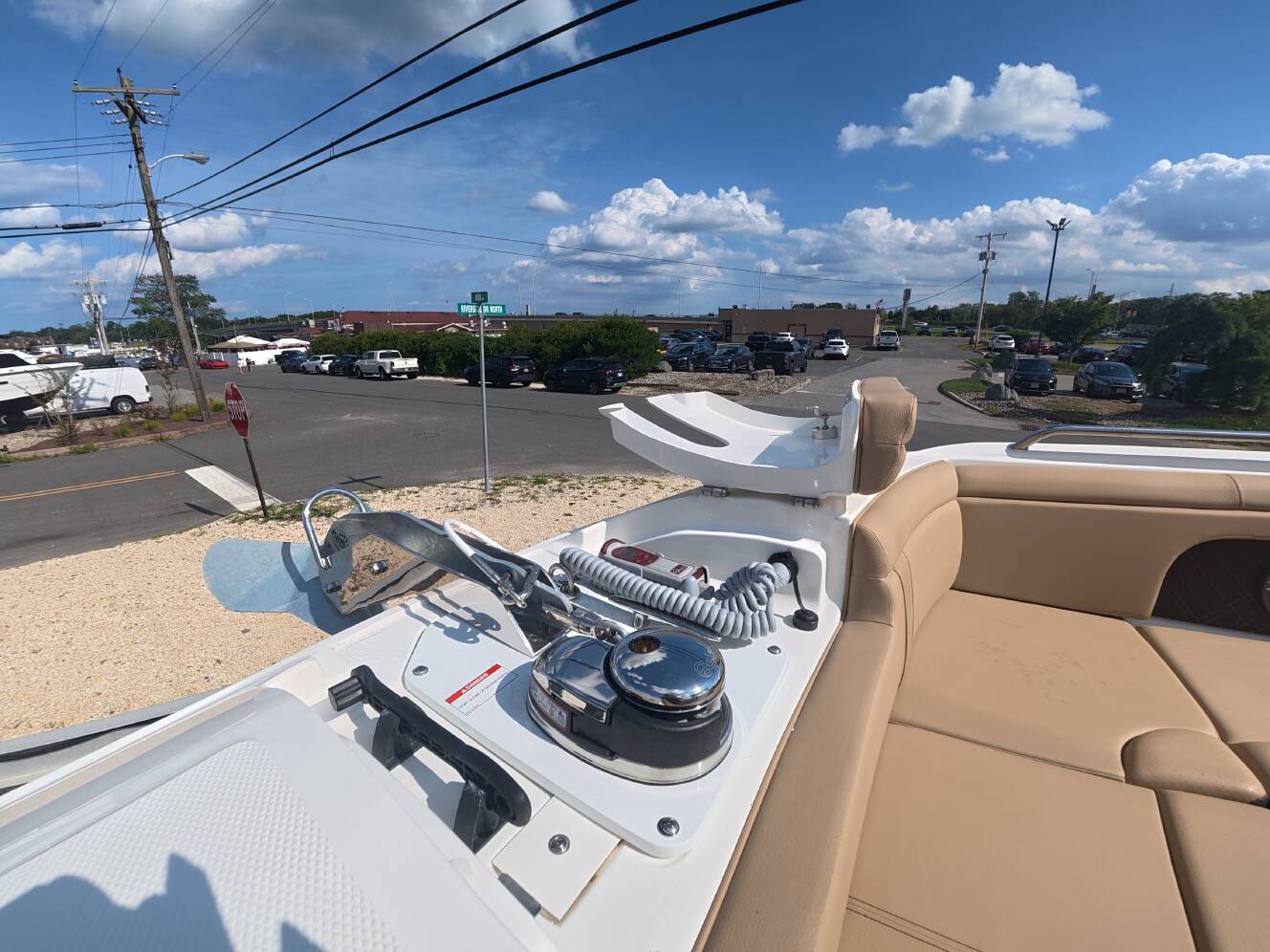 A photo of this 2027 Sea Ray SDX 290 Outboard