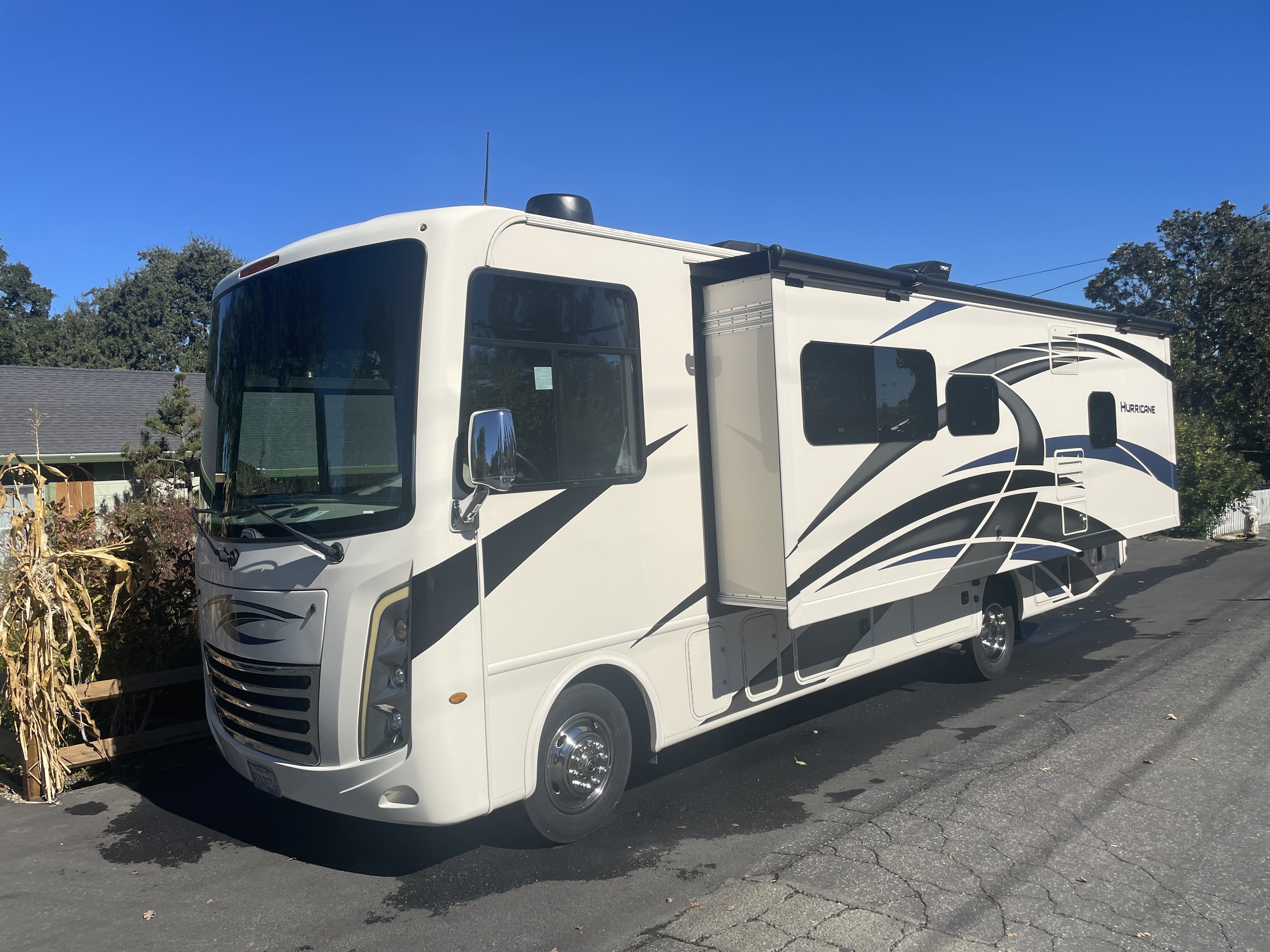 2021 Thor Motor Coach HURRICANE 29M in pleasant hill CA