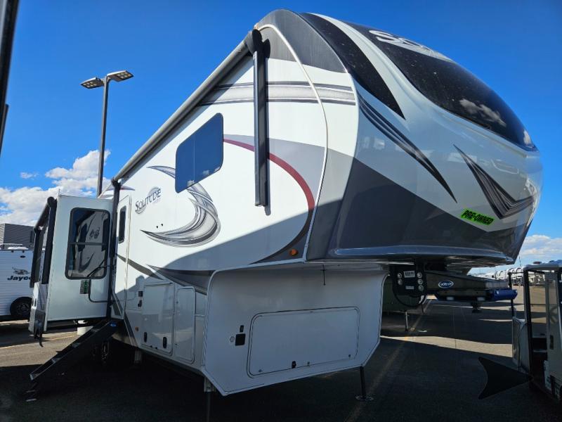 2022 Grand Design Solitude 310GK in cheyenne WY