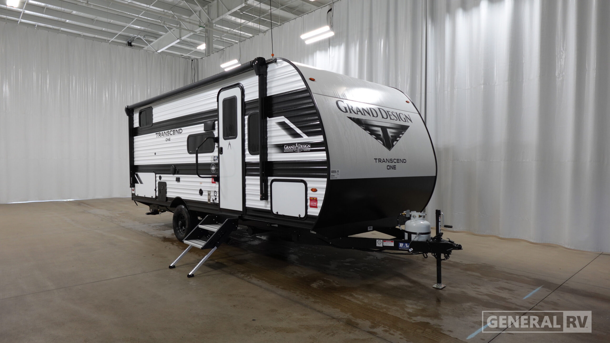 2027 Grand Design TRANSCEND-ONE 161BH in west chester PA