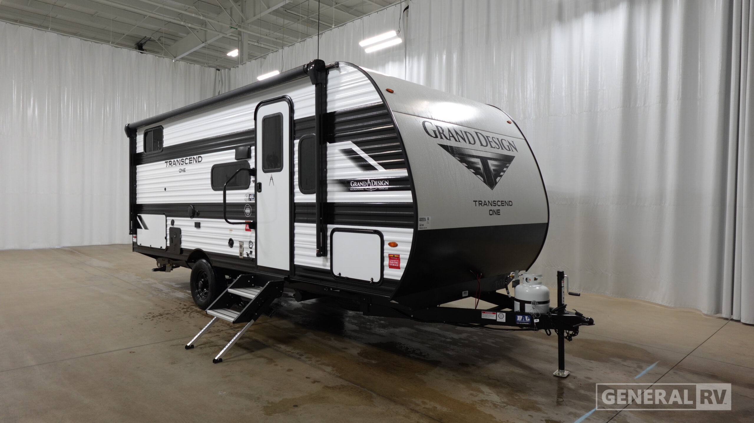 2027 Grand Design TRANSCEND-ONE 161BH in winter garden FL