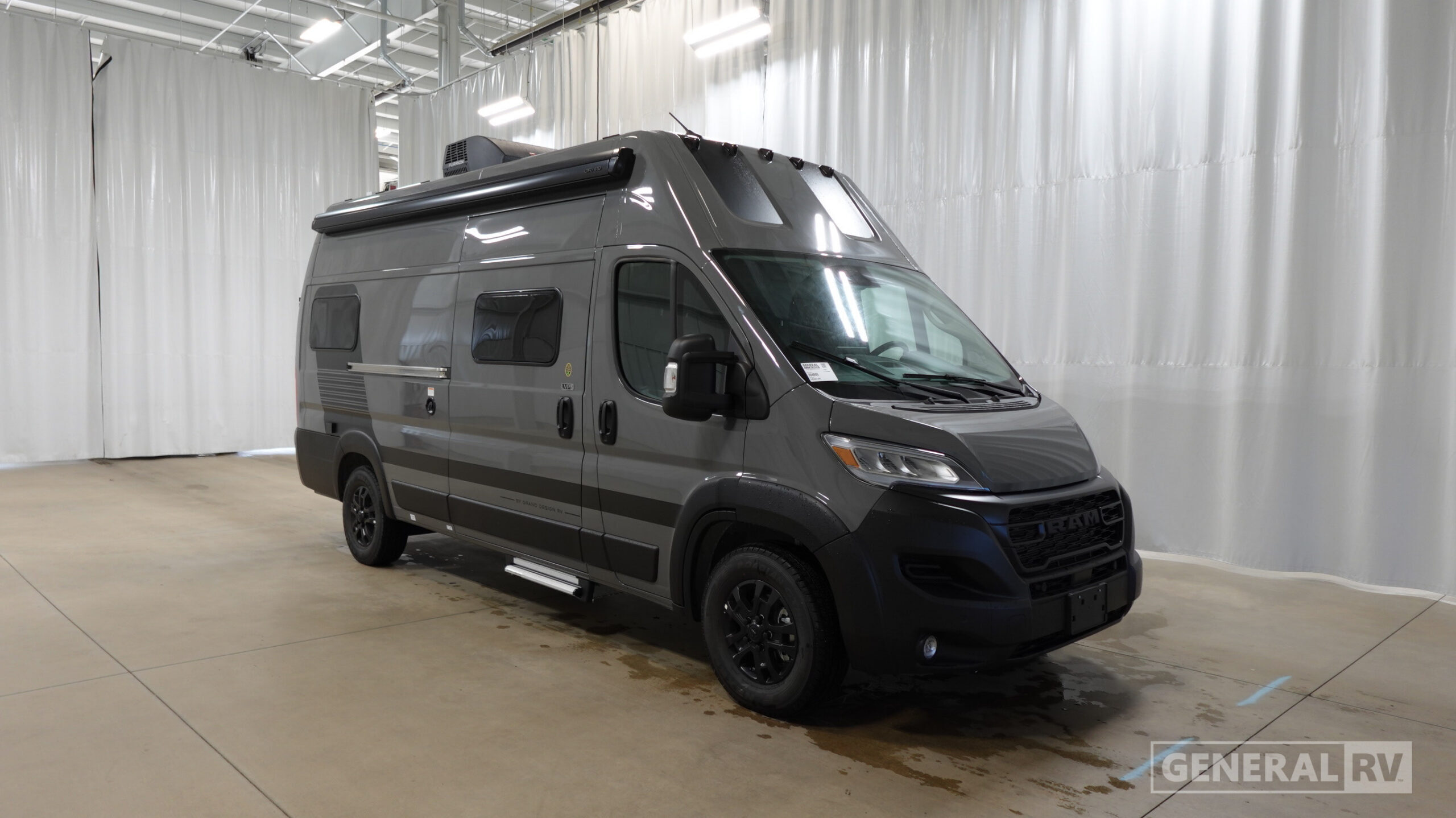 2027 Grand Design LINEAGE LVP2 in wixom MI
