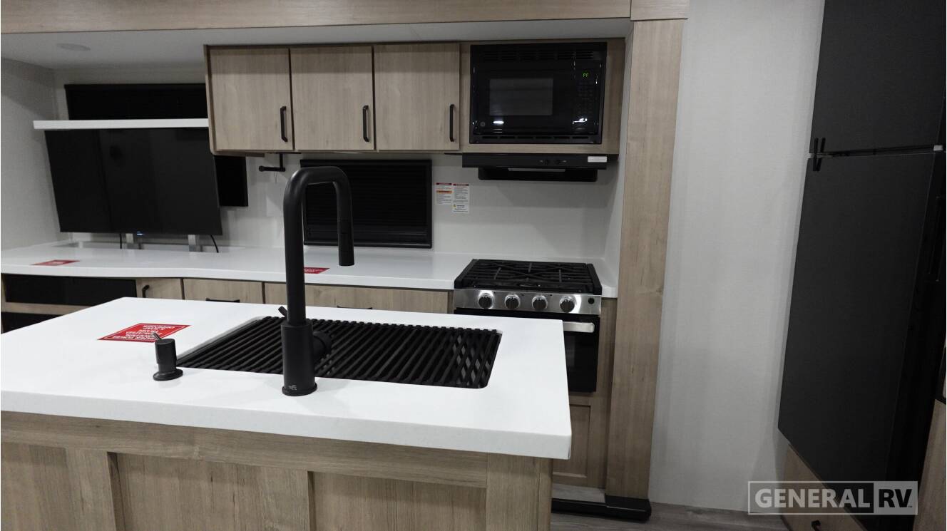 A photo of this 2026 Grand Design IMAGINE 2670MK