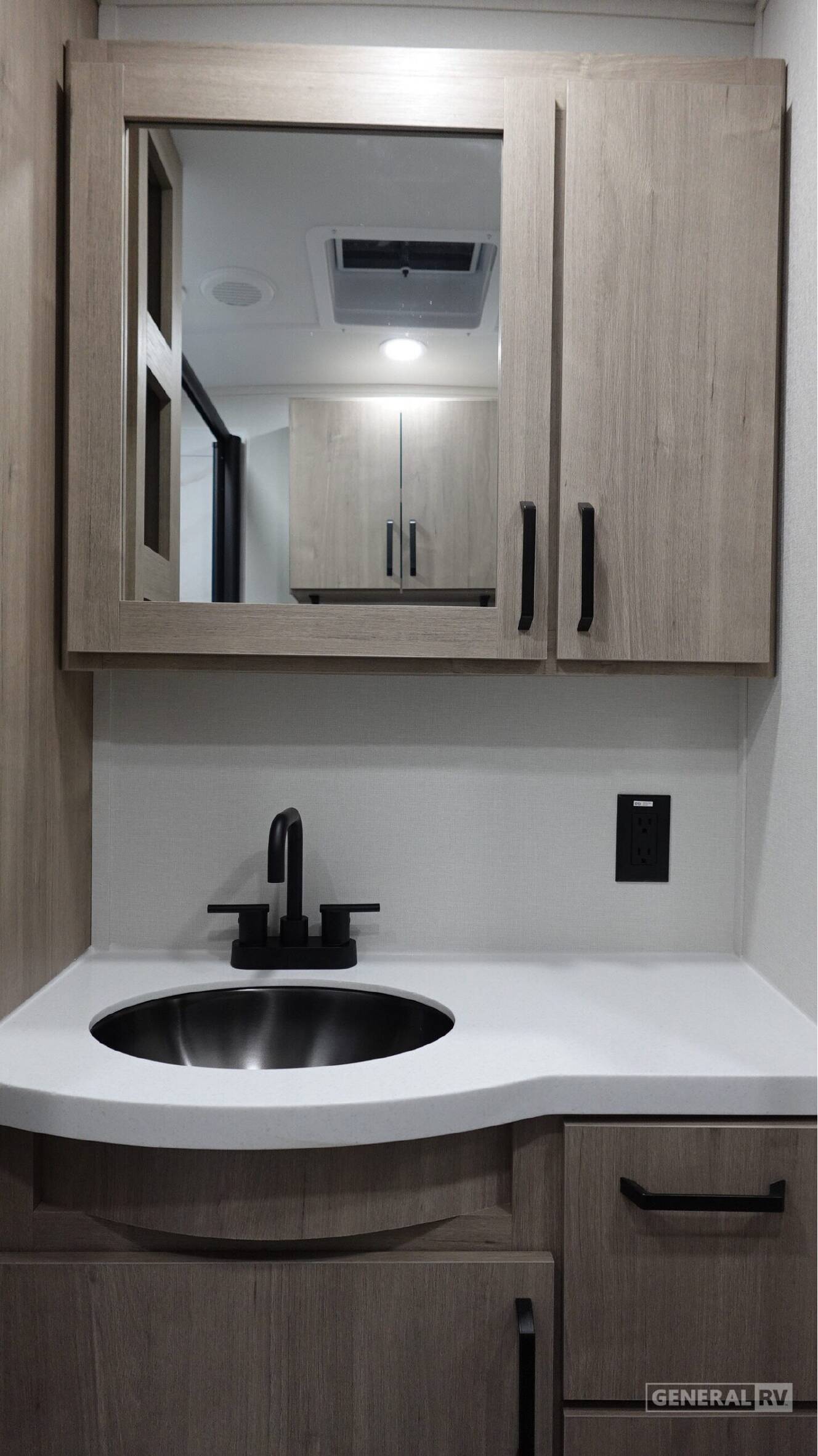 A photo of this 2026 Grand Design IMAGINE 2670MK