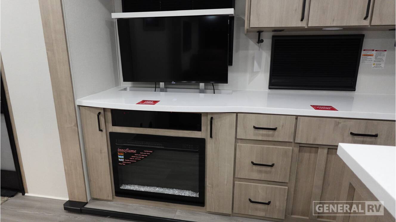 A photo of this 2026 Grand Design IMAGINE 2670MK