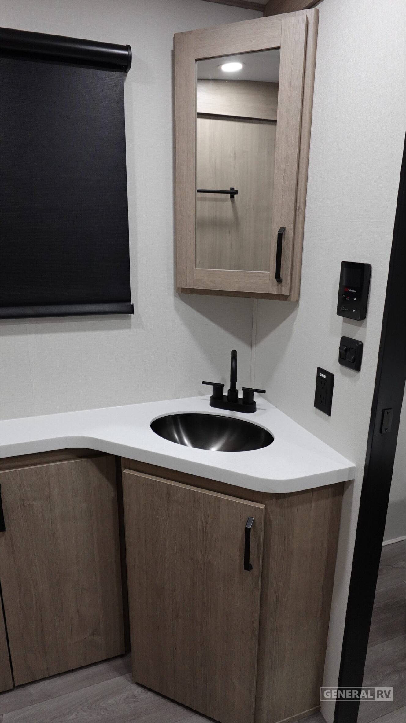 A photo of this 2026 Grand Design IMAGINE 2500RL