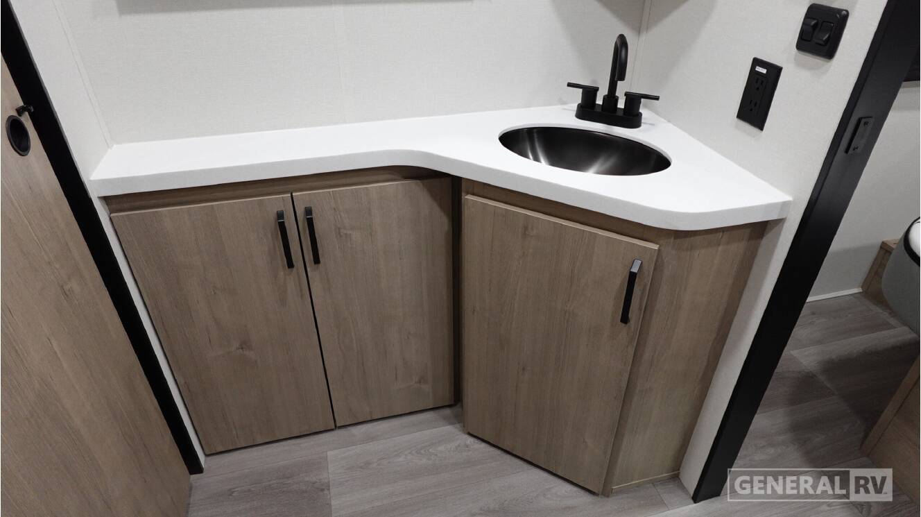A photo of this 2026 Grand Design IMAGINE 2500RL