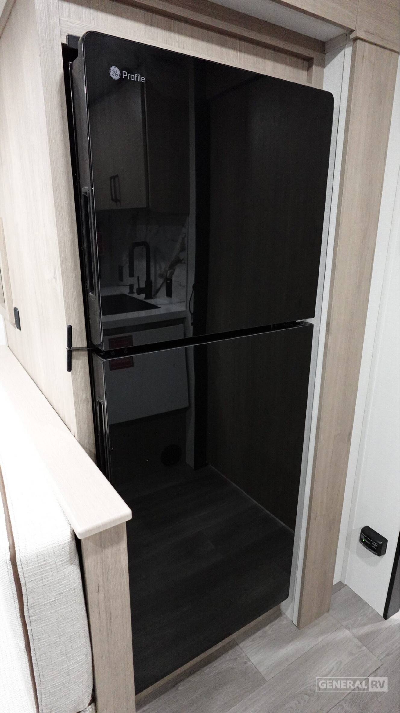 A photo of this 2026 Grand Design IMAGINE 2500RL