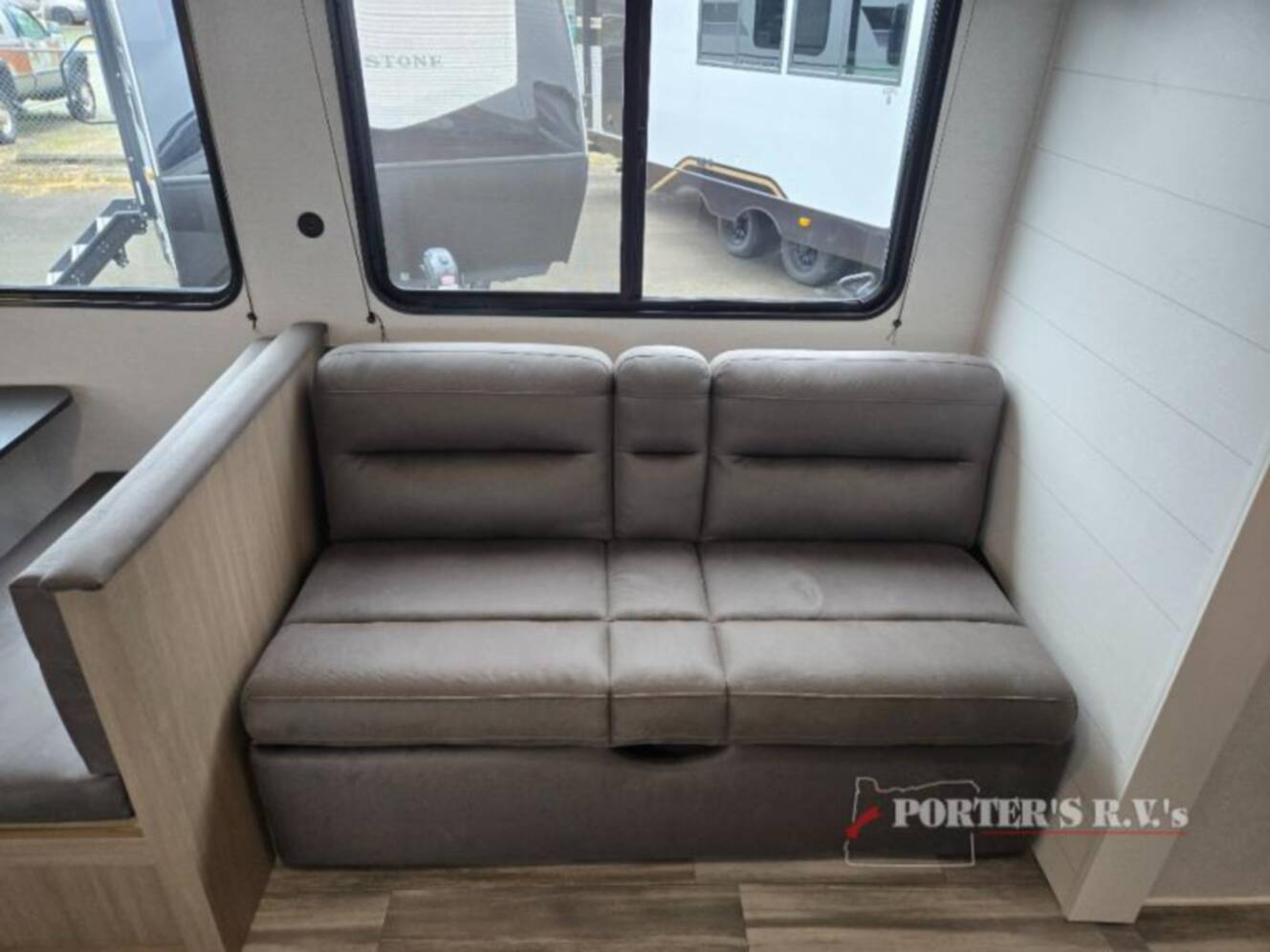 A photo of this 2026 Jayco Jay Flight SLX 263BHSW