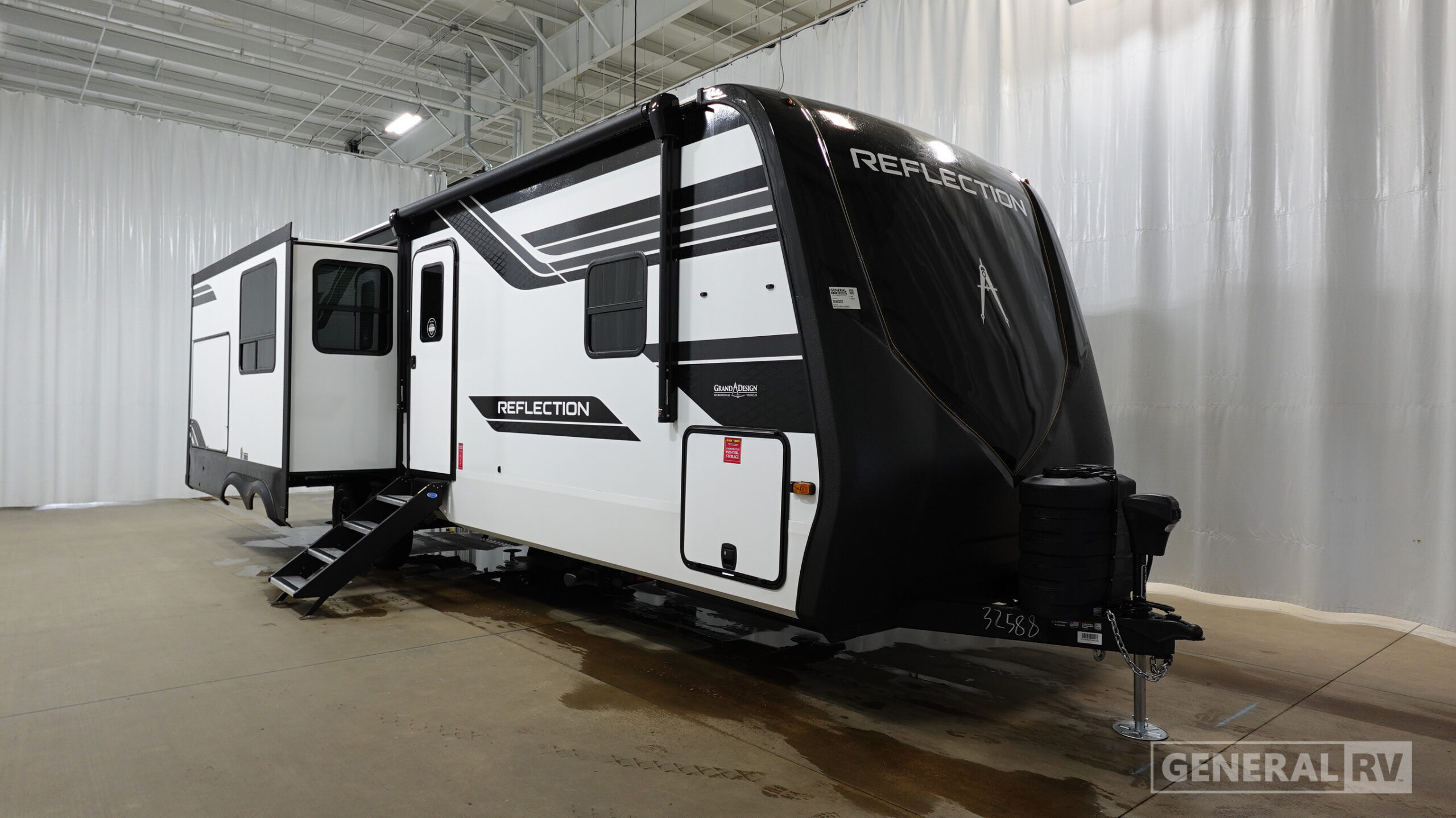 2026 Grand Design REFLECTION 317RSTS RV