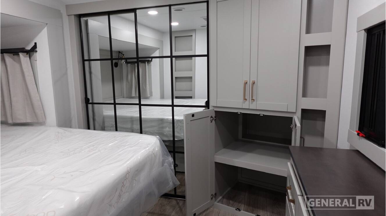 A photo of this 2026 Brinkley MODEL Z 3100