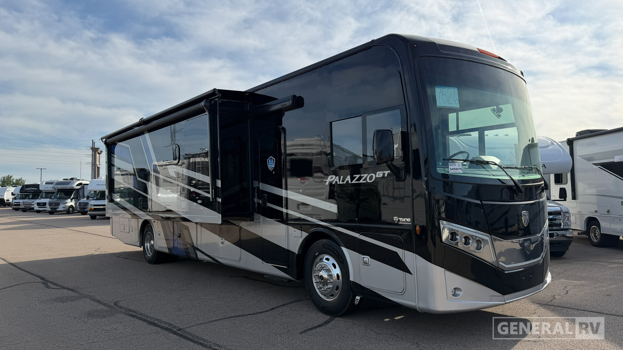 2026 Thor Motor Coach PALAZZO GT 37.5 in huntley IL